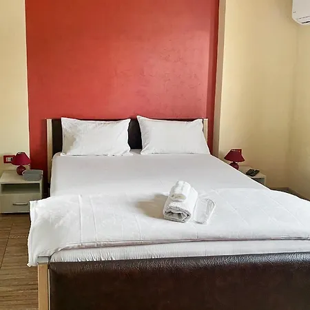 Auberge de jeunesse Anthora *
